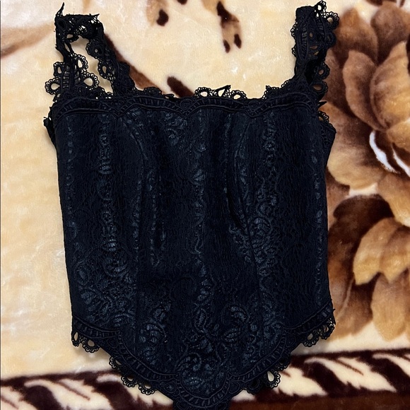 Elegant Black Lace Skirt and corset top - Picture 3 of 4